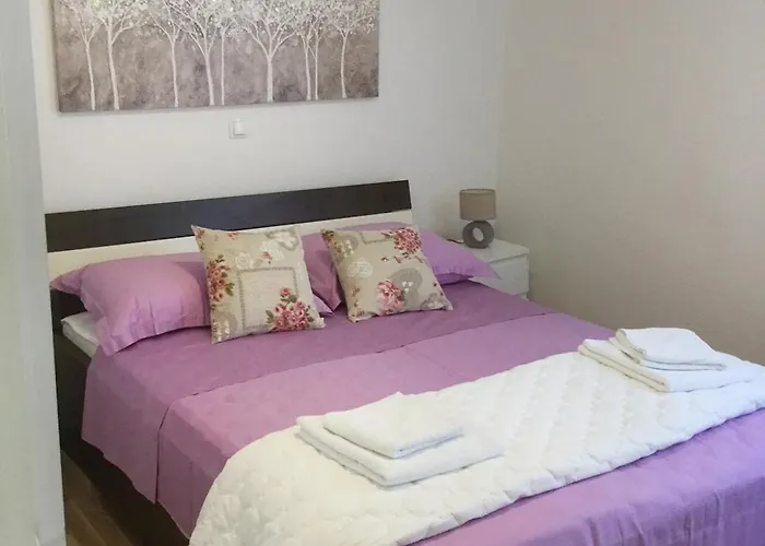 Appartement 3 Bedroom - Marija - Center